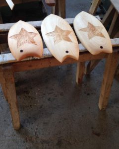 KUKUハンドプレーン塗装中！