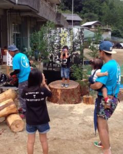 山武者さん恒例のヒノキシャワーめっちゃいいかおり〜(^^)