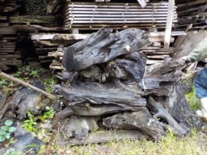 銘木  いつか細工させてもらいたい(^^)