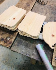 KUKUプレート  那賀町ヒノキ