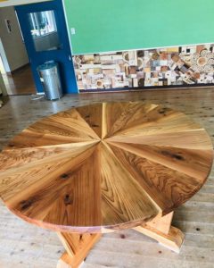 円卓　木沢保育園へ