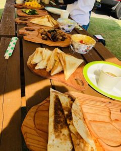 キャンプの朝食もKUKU BBQプレートとKUKUパーティープレートで！