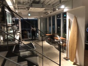 turn tableさんでのウッドサーフボードディスプレイ