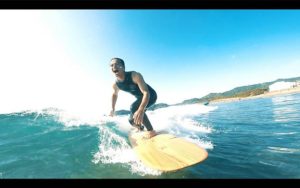 KUKU alaia”A-type”　ウッドサーフボードで自然と一体になるサーフィン