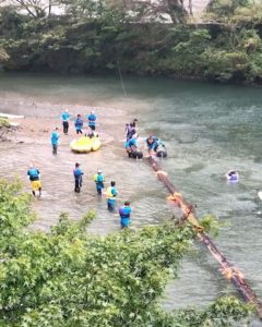 木頭杉の丸太走り　楽しめました！