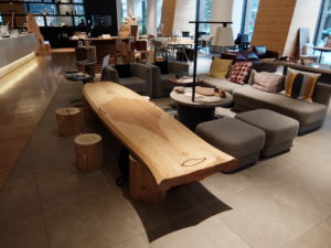 木頭杉のSUPテーブル