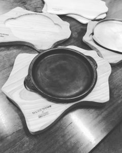 木頭杉×素敵なステーキプレート