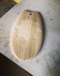 KUKUハンドプレーン那賀町産ヒノキ材使用