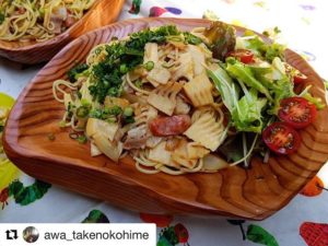 木頭杉のKUKU DEEPプレートでおうちカフェランチ️