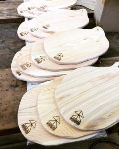 ふるさと納税でも人気のKUKUカッティングボード