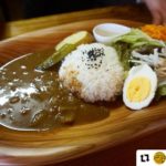 木頭杉プレートで柚子カレー♪MONPE MAYACON 秋の雑貨展示販売2021