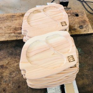 KUKU ビュッフェプレート 468Verこれから塗装工程に