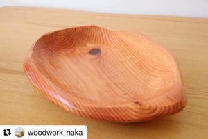 KUKU Plate 見る角度によって色々な表情があり、おもしろい