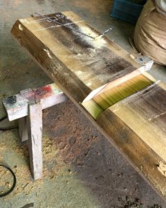 木頭杉ウッドサーフボード製作 木目がいい感じ！